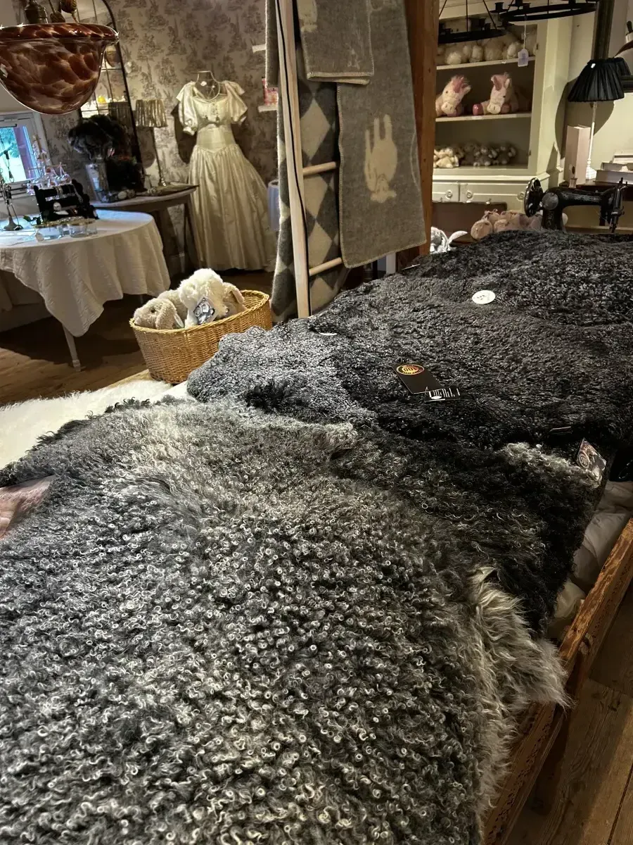 Inredningsdetaljer från butiken på Thorstorps Gård